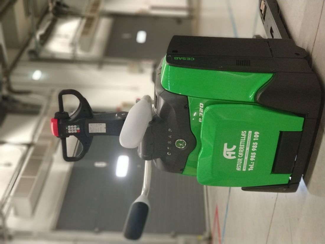 Transpaleta CESAB P320