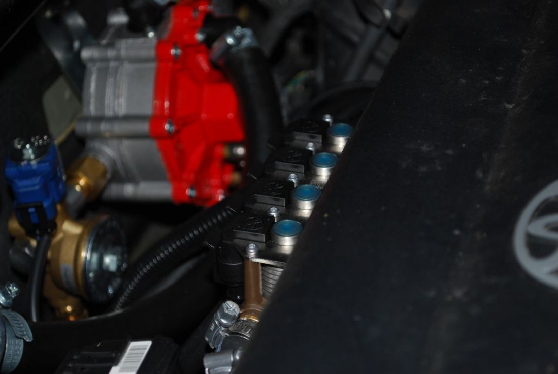 Transformación a autogás GLP de Toyota RAV4