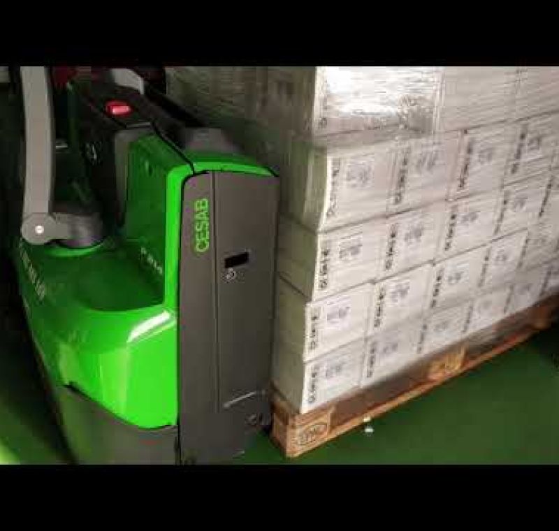 Transpaleta CESAB P214